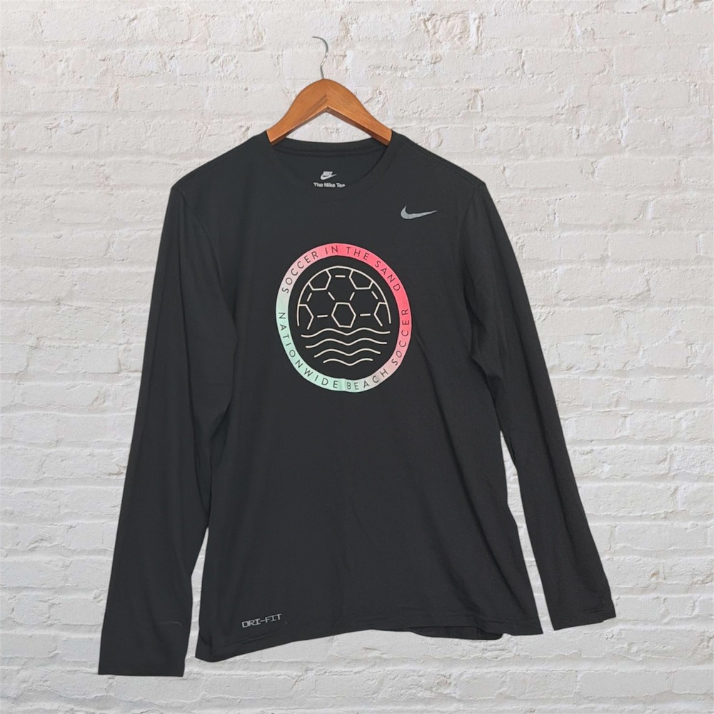 Nike Dri-FIT Soccer In The Sand Beach Soccer Long Sleeve Shirt Mens Medium Black